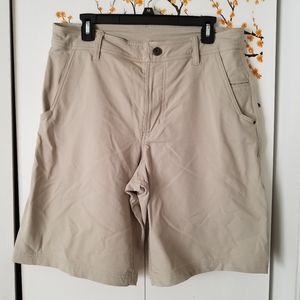 Lululemon athletica men's Shorts 34